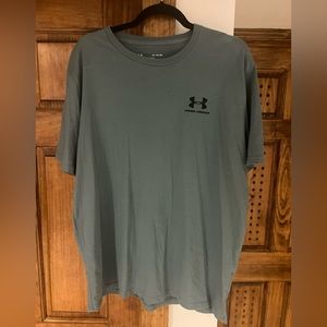 Under Armour Heat Gear t-shirt